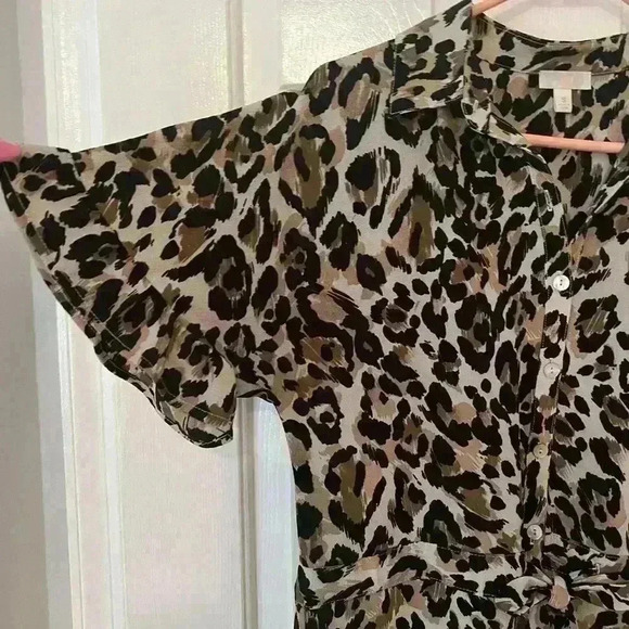 Boutique women’s cheetah dress - Picture 6 of 6